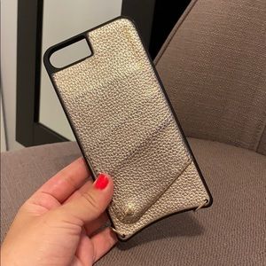 Used Bandolier iPhone 7 case, great case!